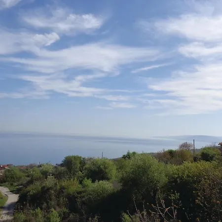 Four-bedroom Holiday In * Balchik